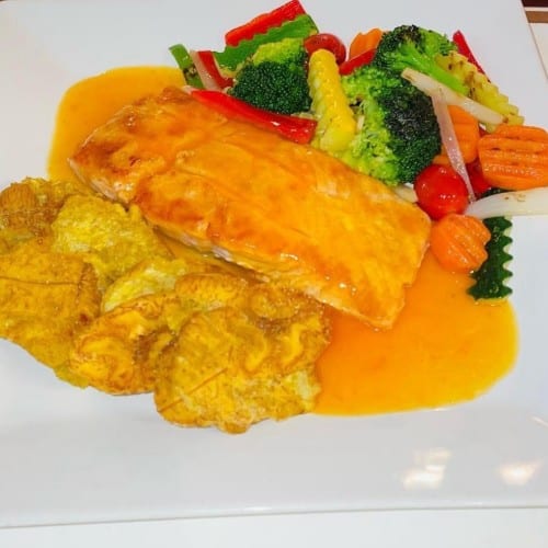 SALMON AL GRILL.