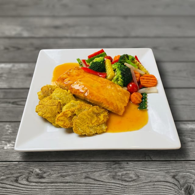 SALMON AL GRILL.